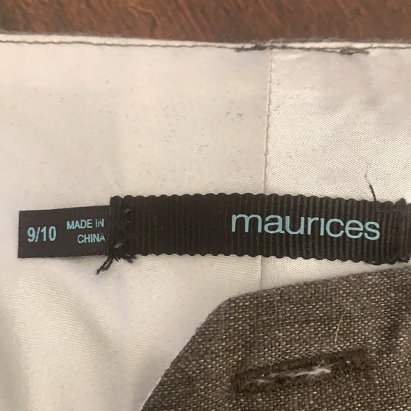 Maurice’s capris - Picture 3 of 5